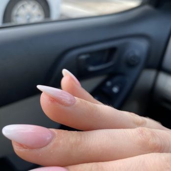 Venetian Nail Spa - Nail bed broken skin - Nail Salons Near Me - Doral, Florida Venetian Nail Spa - Nail bed broken skin - Nail Salons Near Me - Doral, Florida