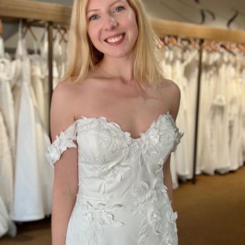 Sandra D's Bridal Boutique - All wedding dresses at Sandra D's are under $2000. - Bridal Near Me - Watertown, Wisconsin Sandra D's Bridal Boutique - All wedding dresses at Sandra D's are under $2000. - Bridal Near Me - Watertown, Wisconsin