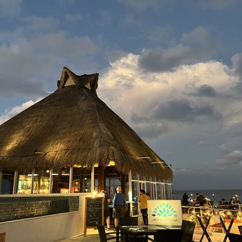 Sea & Stones - Sea & Stones - storefront - Steakhouses Near Me - Cancún, ROO Sea & Stones - Sea & Stones - storefront - Steakhouses Near Me - Cancún, ROO