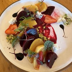 Lake Creek Lodge - Roasted Beet Salad
