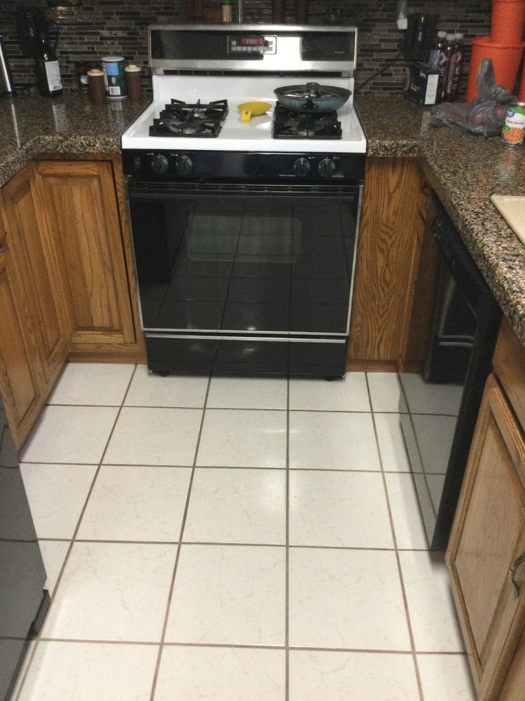 CARPETLAND USA Updated August 2024 4700 Tama Street Dr, Cedar