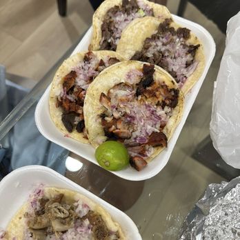 Tacos La Carreta - Tacos - Tacos Near Me - Long Beach, California