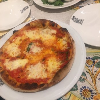 Da Mario Restaurant - Italian Near Me - London, XGL Da Mario Restaurant - Italian Near Me - London, XGL