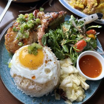 Little Sister - Lemongrass Pork Chops - Vietnamese Near Me - El Segundo, California