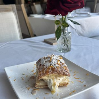 Amore Italian Restaurant - puff pastry - Italian Near Me - Houston, Texas Amore Italian Restaurant - puff pastry - Italian Near Me - Houston, Texas