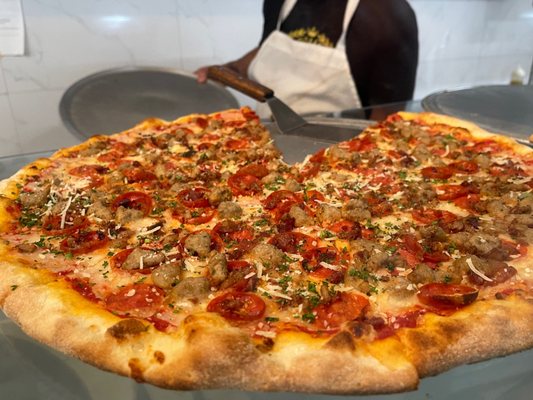 Rome to Brooklyn, Pizza & Panzerotti by null