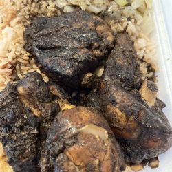 Right Taste Jamaican Restaurant - Jerk chicken $16