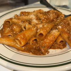 Jon & Vinny's - Rigatoni Bolognese