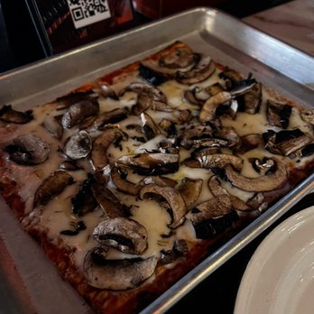 Boheme - Truffle Pizza - Bars Near Me - Houston, Texas Boheme - Truffle Pizza - Bars Near Me - Houston, Texas