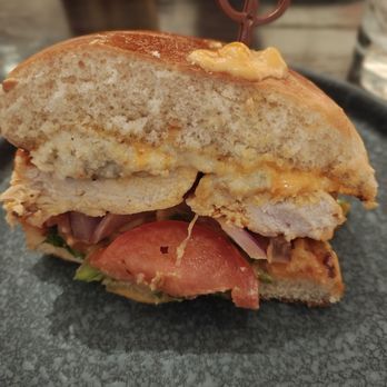 Gordon Ramsay Hell's Kitchen - Chicken sandwich - New American Near Me - Miami, Florida