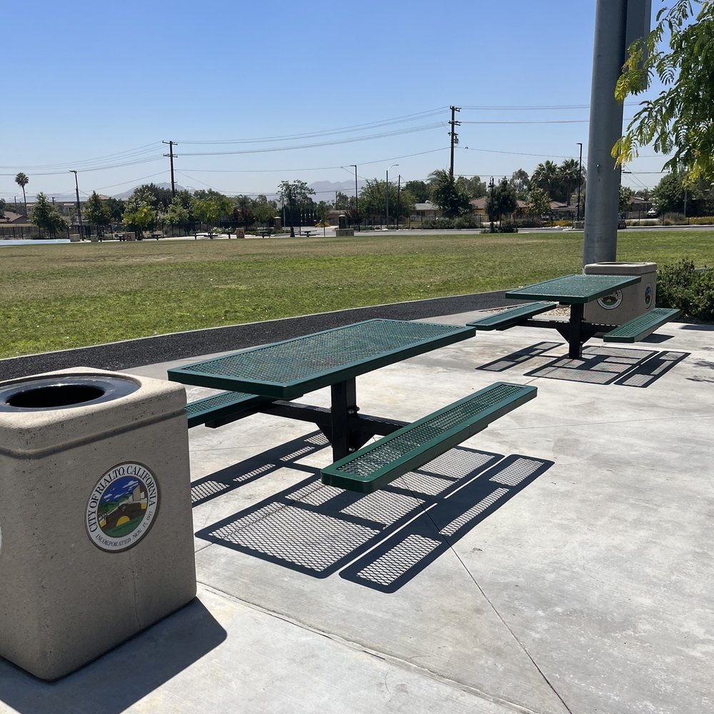 Joe Sampson Park - In shaded picnic tables - Parks Near Me - Rialto, California Joe Sampson Park - In shaded picnic tables - Parks Near Me - Rialto, California