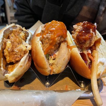 Buffalo Wild Wings - Bird dawgs- loaded, buffalo and honey BBQ - American Near Me - Hilliard, Ohio