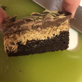 Crumbl - Elk Grove - Cross section of the Dubai brownie - Bakeries Near Me - Elk Grove, California Crumbl - Elk Grove - Cross section of the Dubai brownie - Bakeries Near Me - Elk Grove, California
