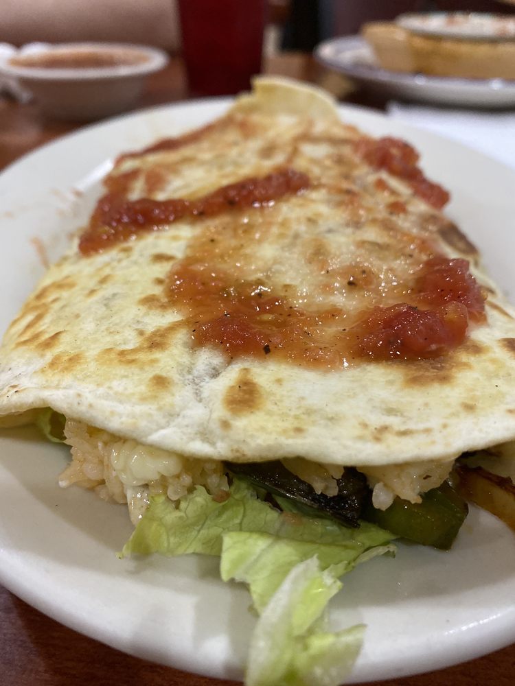 ARMANDO’S MEXICAN RESTAURANT 47 Photos & 56 Reviews 70 NW Broad St