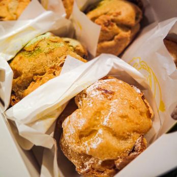 Beard Papa's - Desserts Near Me - Richmond, British Columbia