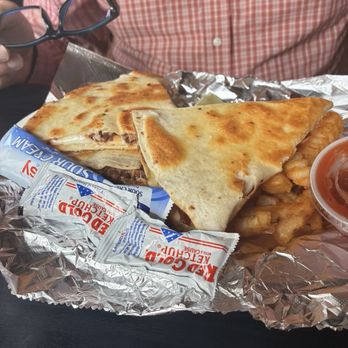 Sunday’s Kitchen - Brisket quesadillas - Salad Near Me - Amarillo, Texas