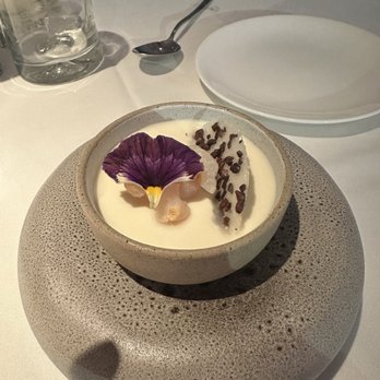 Crustacean Beverly Hills - Jasmine panna cotta - Vietnamese Near Me - Beverly Hills, California Crustacean Beverly Hills - Jasmine panna cotta - Vietnamese Near Me - Beverly Hills, California