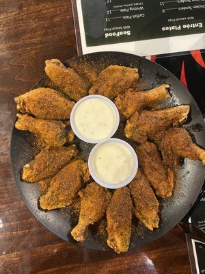 StrikeOut Wingz by null
