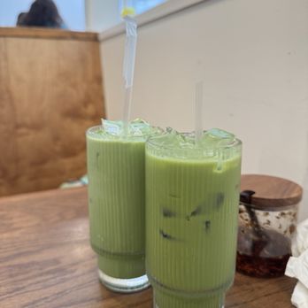 La Costa Cafe - Iced Matcha Latte - Coffee & Tea Near Me - Sacramento, California La Costa Cafe - Iced Matcha Latte - Coffee & Tea Near Me - Sacramento, California