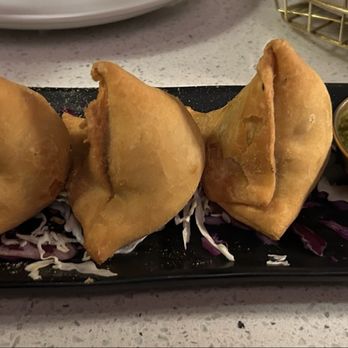 Gulab Indian Bistro - Indian Near Me - Clovis, California