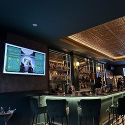 The Green Room - Bar