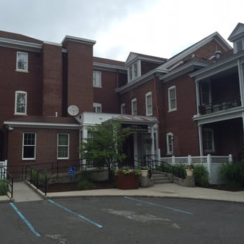 Fort Harrison State Park Inn - Check-in entrance - Hotels Near Me - Indianapolis, Indiana