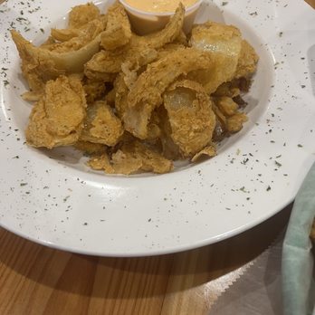 Gator's Dockside - Onion petals - cut a little too thick. Flavor was good. - Chicken Wings Near Me - Jacksonville, Florida