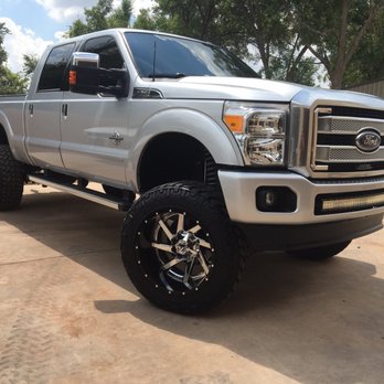 Deluxe Auto Detailing - Auto Detailing Near Me - Mustang, Oklahoma Deluxe Auto Detailing - Auto Detailing Near Me - Mustang, Oklahoma