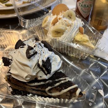 Side Piece Kitchen - Oreo cheesecake and banana pudding cheesecake - Bakeries Near Me - Tacoma, Washington Side Piece Kitchen - Oreo cheesecake and banana pudding cheesecake - Bakeries Near Me - Tacoma, Washington