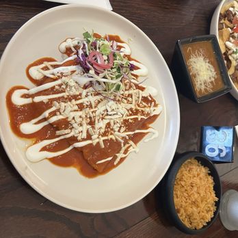 OMG Cocina - Enchilada Plate - Mexican Near Me - Sacramento, California OMG Cocina - Enchilada Plate - Mexican Near Me - Sacramento, California