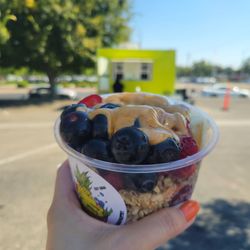 Ohana Pantry - Marilyn, substituted the coconut shavings for peanut butter