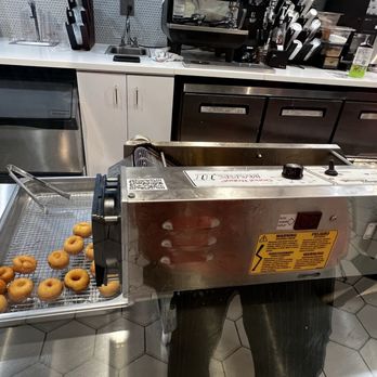 Yelp Elite Experience: Go Nuts for Donuts - Yelp Events Near Me - Sammamish, Washington Yelp Elite Experience: Go Nuts for Donuts - Yelp Events Near Me - Sammamish, Washington