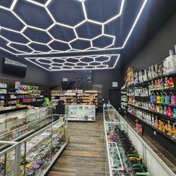 Pal Vape Dispensary Smoke