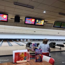 Bowlero Savannah