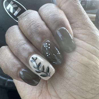 Blissful Nail Bar - Nail Salons Near Me - Apex, North Carolina Blissful Nail Bar - Nail Salons Near Me - Apex, North Carolina