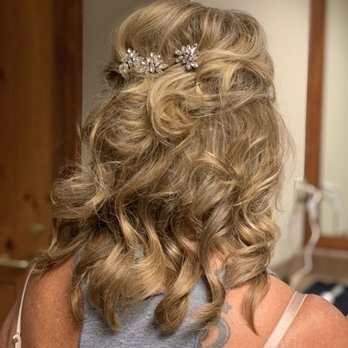 Veronica's Hair Studio - Mother of the bride hair - Hair Salons Near Me - Westminister, Colorado Veronica's Hair Studio - Mother of the bride hair - Hair Salons Near Me - Westminister, Colorado