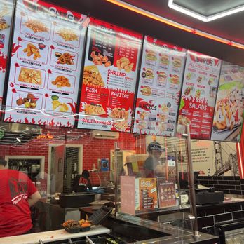 Blazin Chicken & Gyro - Halal Near Me - Bellerose, New York Blazin Chicken & Gyro - Halal Near Me - Bellerose, New York