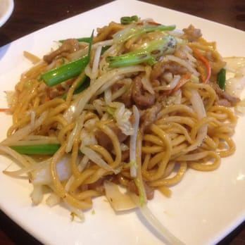 Mandarin Restaurant & Lounge - Pork Chow Mein, very oily. - Chinese Near Me - Fairfield, California Mandarin Restaurant & Lounge - Pork Chow Mein, very oily. - Chinese Near Me - Fairfield, California