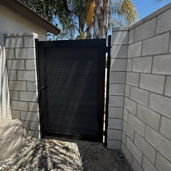 Hall Masonry - New wall with the new gate. - Masonry/Concrete Near Me Hall Masonry - New wall with the new gate. - Masonry/Concrete Near Me