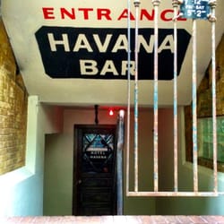 Havana Bar - Great bar downstairs of the Havana Hotel