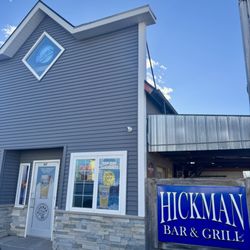 Hickman Bar & Grill