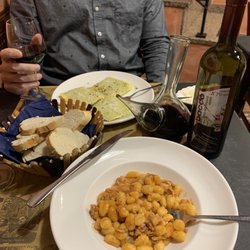 Osteria a cantina de Mananan