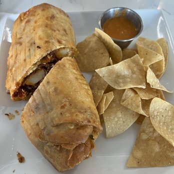 Bru's Wiffle - Spicy Chimichanga! - Breakfast & Brunch Near Me - Santa Monica, California