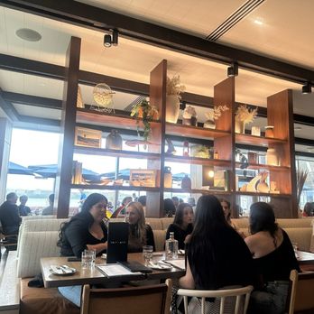 Salt + Ash Beach House - Interior dining area - Seafood Near Me - Halifax, Nova Scotia Salt + Ash Beach House - Interior dining area - Seafood Near Me - Halifax, Nova Scotia