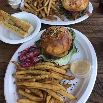 Bushfire Kitchen - Menifee - Cheese Burger - Gluten-Free Near Me - Menifee, California Bushfire Kitchen - Menifee - Cheese Burger - Gluten-Free Near Me - Menifee, California