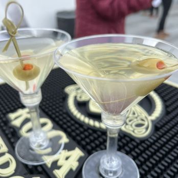 MV Mixology - Dirty Martini's - Bartenders Near Me