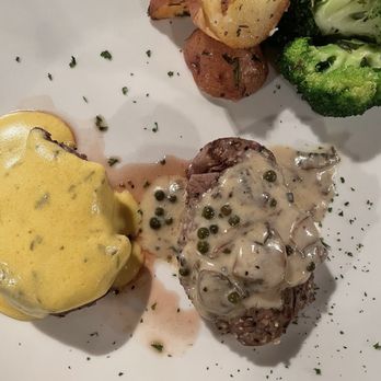 Lynn's Steakhouse - HRW Duo Beef Medallions - Steakhouses Near Me - Houston, Texas Lynn's Steakhouse - HRW Duo Beef Medallions - Steakhouses Near Me - Houston, Texas