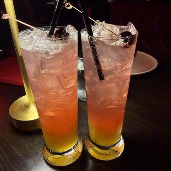 Singapore Room - Lounges Near Me - Saugatuck, Michigan Singapore Room - Lounges Near Me - Saugatuck, Michigan
