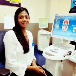Advanced Valley Dental - Dr. Orr in her operatory at Advanced Valley Dental before starting my dental procedure.