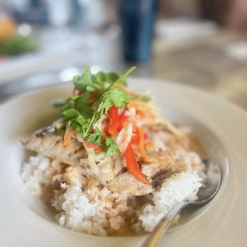 Uahi Island Grill - Hawaiian Near Me - Kailua, Hawaii